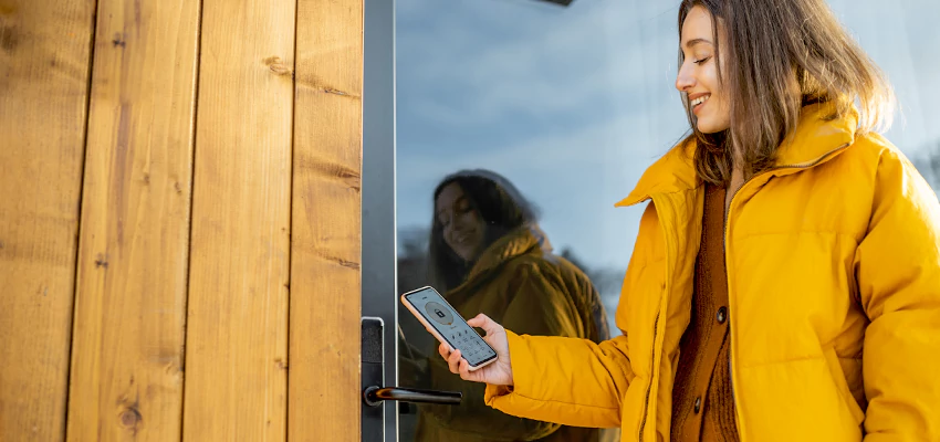 Fingerprint Smart Locks Installation Services in East La Mirada, California