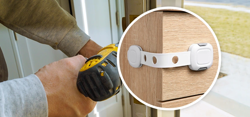 Childproof Sliding Door Locks in East La Mirada, CA